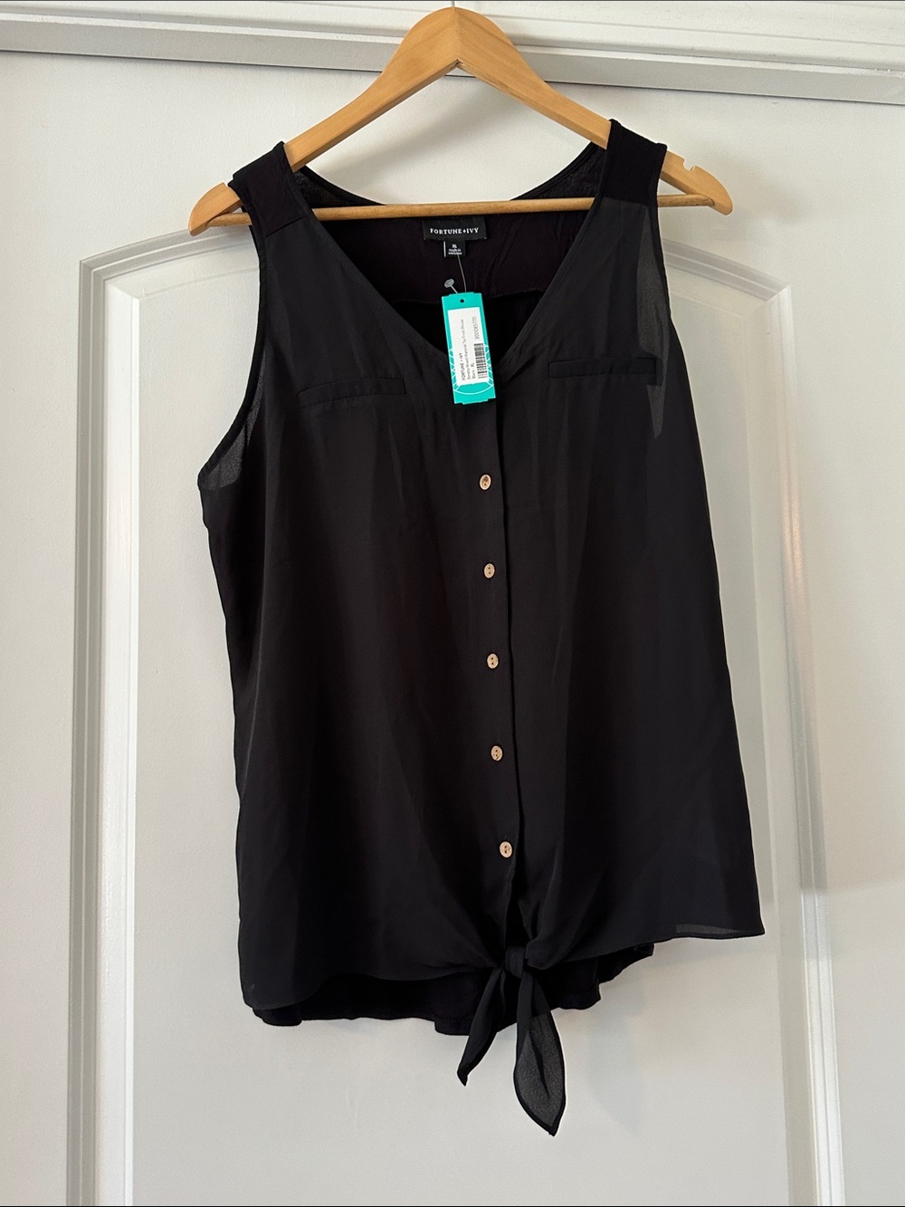 Fortune + Ivy Black Sleeveless Button-Tie Tank Top